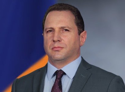 Գլխավորը այս փուլում անվտանգ ու առողջ լինեն. Դավիթ Տոնոյանը՝ Գուրգեն Ալավերդյանի մասին