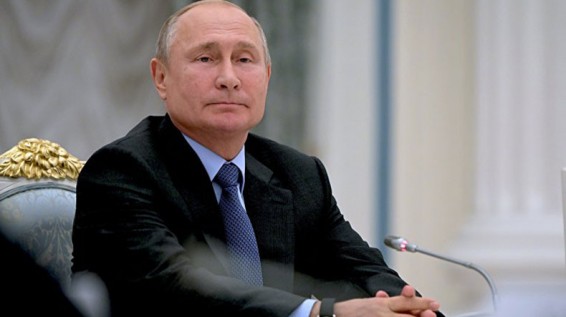 Путин заявил, что Россия признает легитимность президентских выборов в Белоруссии