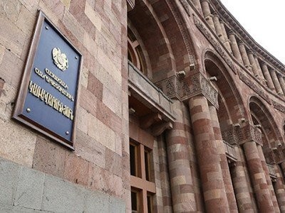 ՌԴ մեկնել ցանկացողների բողոքի ակցիան Կառավարության դիմաց