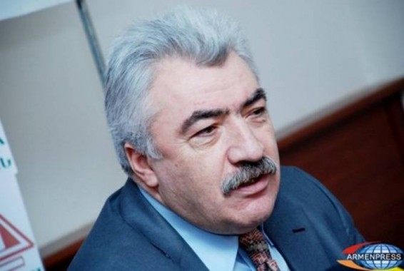 Директор Национального архива Аматуни Вирабян освобожден с должности