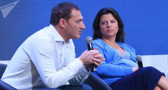 Симоньян и Бабаян сделали прививки от коронавируса