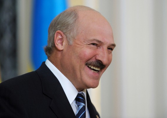 Лукашенко потребовал за два дня договориться с Россией по поставкам газа
