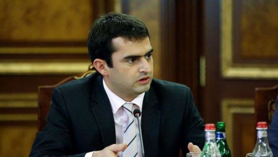 «Հրապարակ». Նախարարի ձախողված «թռիչքը»