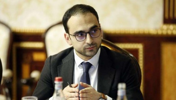 «Հրապարակ». Տիգրան Ավինյանը սեփական խաղն է խաղում