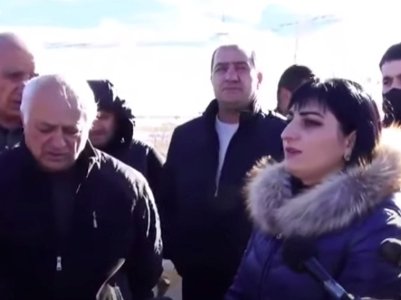 Թուրքը հենց նստավ էդտեղ, կսկսի խփել, Զոդը կփակվի, Վարդենիսը, Մարտունին կփակվեն. Սոթքի աշխատակիցներ