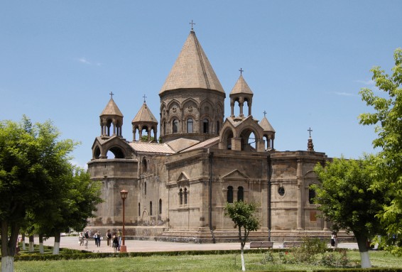 Կաթողիկոսն ընդունել է Արևելյան ծեսի ընկերության 6-րդ միջազգային գիտաժողովի մասնակիցներին