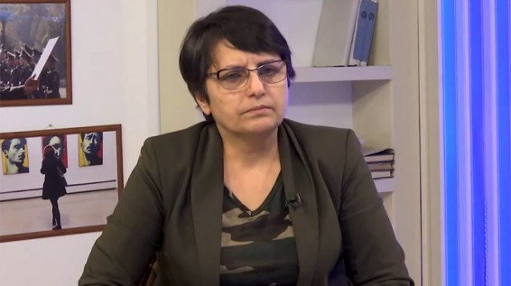 Карин Тоноян: Нельзя позволить, чтобы кто-либо из этой власти поднялся на «Ераблур» в день траура