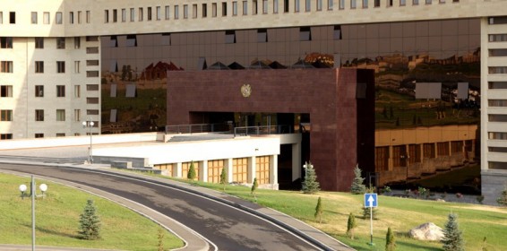 Սյունիքի սահմանի որոշ հատվածներում կտեղակայվեն ռուս սահմանապահներ. ՊՆ