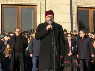 Այս ամենի գլխավոր մեղավորը պետք է հեռանա եւ ասպարեզը զիջի նոր մարդկանց, նոր դեմքերի. Աջապահյան