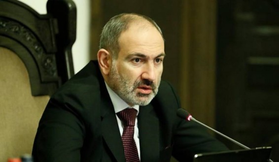 Չ`ՆԻԿՈԼԻՆ ԿԱՄ ՉՆԻԿՈԼ . Հրապարակ