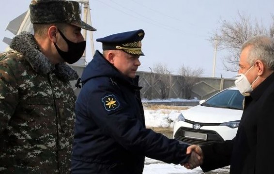 Глава Минобороны Армении подчеркнул необходимость углубления армяно-российского военного сотрудничества