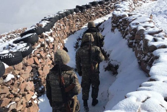 Армия обороны опровергает слухи о пленении 15 армянских военнослужащих, направляющихся в Аскеран
