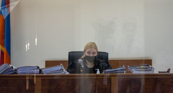 Судья по делу Роберта Кочаряна и других отклонила ходатайство о самоотводе