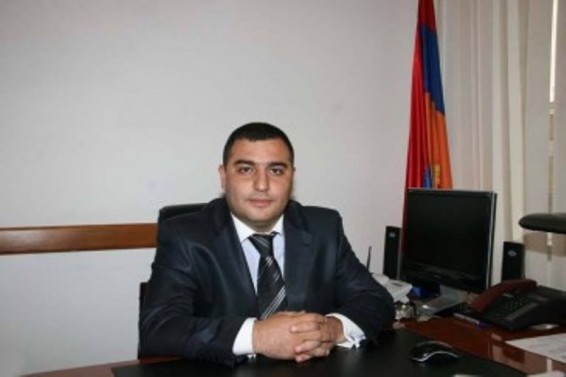 Էջմիածնի քաղաքապետը զինված չի եղել. պարզաբանում