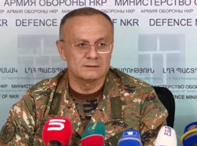 Деятельность главы Генштаба ВС Армении не может подвергаться уголовному преследованию - экс-глава Минобороны