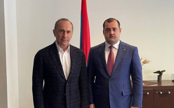 Հայաստանի և Սփյուռքի զարգացման հեռանկարները․ հանդիպել են Քոչարյանն ու Կամչատկայի հայերի միության նախագահը