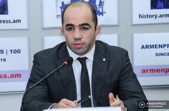 Փաստորեն կարելի է անվտանգության և տարածքային ամբողջականության կարևորագույն բնագավառում ձախողել և հետո գնալ ընտրությունների, կարծես թե ոչինչ էլ չի եղել. Արսեն Ջուլֆալակյան