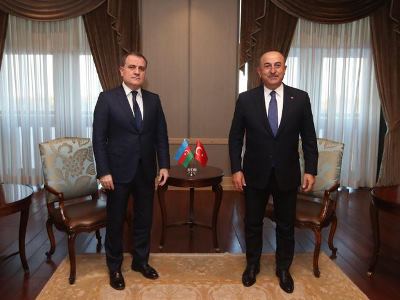 Главы МИД Турции и Азербайджана провели переговоры