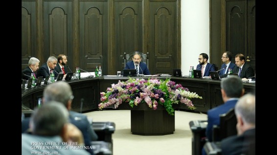 Կառավարության նիստի օրակարգում 50 հարց է, որից 47-ը չի զեկուցվում, եւս երկու հարց գաղտնի է