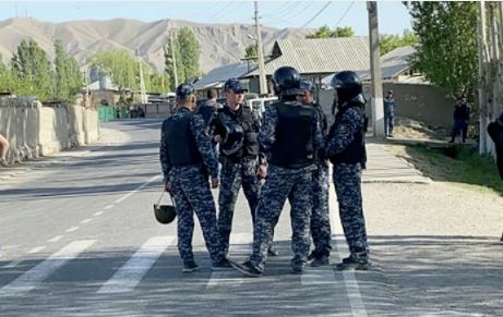 Киргизия и Таджикистан договорились совместно патрулировать приграничную зону