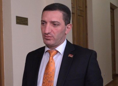 Արդեն ընտանիքիդ անդամներին ես հանել աճուրդի, որ քեզ փրկես․ Գևորգ Պետրոսյանը՝ Նիկոլ Փաշինյանին