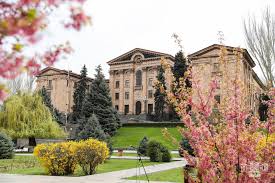 ԱԺ-ն արտահերթ նիստ է գումարել. Օրակարգում Ընտրական օրենսգրքի փոփոխությունների փաթեթն է (ուղիղ)