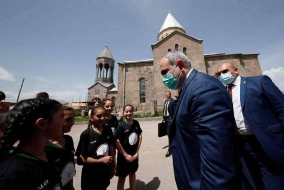 Տարածաշրջային հարցերում կտրուկ գործողություններ պետք է չանենք. Նիկոլ Փաշինյանը Մարտունիում է