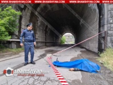 Հաղթանակ կամրջից տղամարդ է նետվել