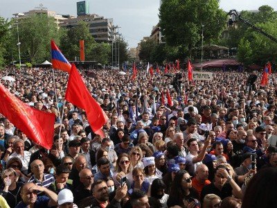 Որքա՞ն մարդ է մասնակցել Ռոբերտ Քոչարյանի գլխավորած «Հայաստան» դաշինքի հանրահավաքին. Past.am