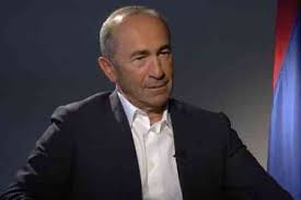 Սահմանն ազատ է եղել, 3-4 կմ մտել, դիրքավորվել են․ Ադրբեջանը հաստատ պահանջելու է դեմարկացիա՝ արագացված տեմպերով․ ակնհայտ է՝ «հարիֆի» են գտել և ճնշում են, ոնց ուզում են․ Ռոբերտ Քոչարյան