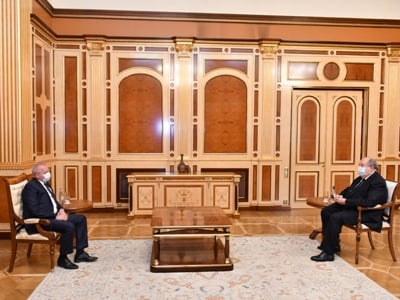 Արմեն Սարգսյանն ընդունել է Հայաստանում Ռուսաստանի դեսպանին