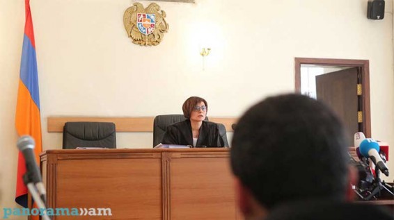 Վերաքննիչ դատարանում ընթանում է Արմեն Չարչյանի կալանքի որոշման դեմ բողոքի քննությունը