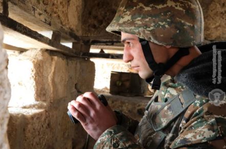 В Ереване опровергли сообщения Баку об обстреле армянскими силами азербайджанских позиций в Гегаркунике