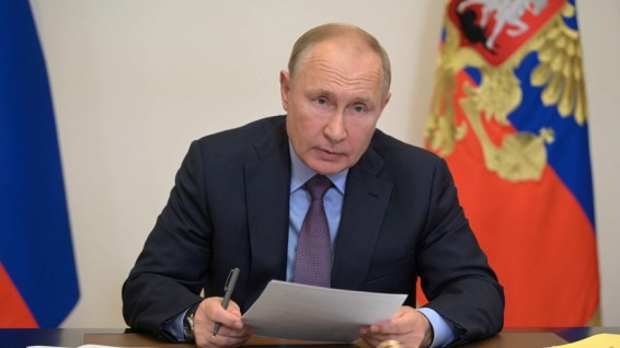 Путин установил День отца в третье воскресенье октября