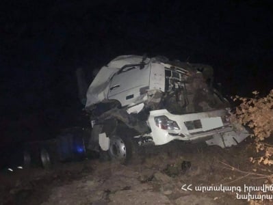 Սյունիքում իրանցու ավտոցիստեռնը դուրս է եկել ճանապարհի երթևեկելի հատվածից և գլորվել ձորը. նա արգելափակվել է խցիկում
