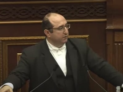 Парламент Армении избрал Артака Манукяна членом правления Центрального банка