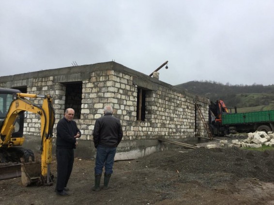 Photo. Արցախի բազմազավակ ընտանիքներին նվիրաբերվող տներից մեկն էլ կառուցվում է Ավետարանոց գյուղում