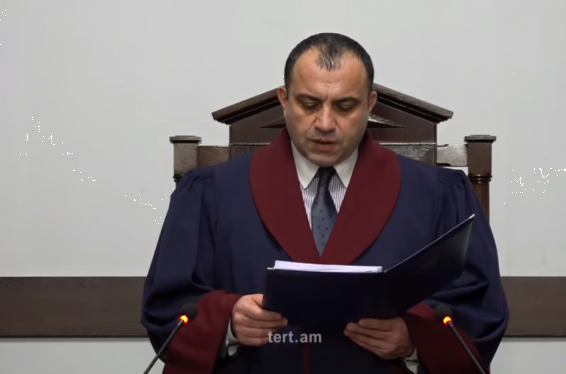 ՍԴ-ն հակասահմանադրական ճանաչեց առողջապահության նախարարի հրամանի այն կետը, համաձայն որի՝ աշխատողն իր հաշվին պետք է հանձնի կորոնավիրուսի ՊՇՌ թեստ