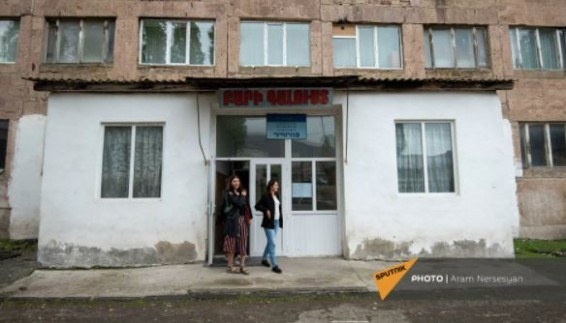 Зарплата школьных учителей в Армении может составить более $800 - замминистра