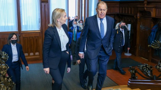 Лавров назвал встречу с главой МИД Британии «разговором немого с глухим»