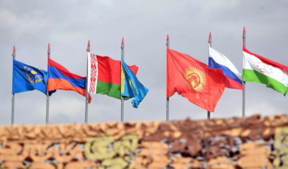 В СНГ рассматривают вопрос о получении статуса наблюдателя при ОДКБ