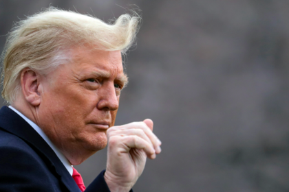 Трамп счел гениальным решение Путина признать ДНР и ЛНР