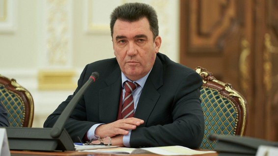 СНБО принял решение о режиме ЧП на Украине