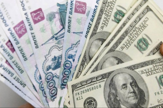 Դոլարը Forex շուկայում վաճառվել է 154 ռուբլով․ դա պատմական մաքսիմումն է