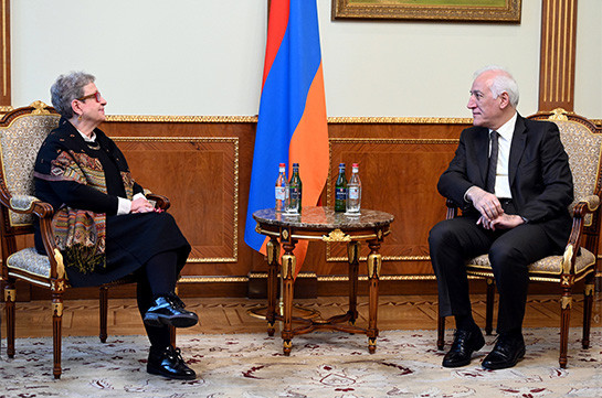 Վահագն Խաչատուրյանը հանդիպել է Հայաստանում ԵՄ պատվիրակության ղեկավար Անդրեա Վիկտորինի հետ