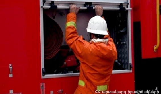 Ավան-Առինջում այրվել է ինքնաշեն տնակ