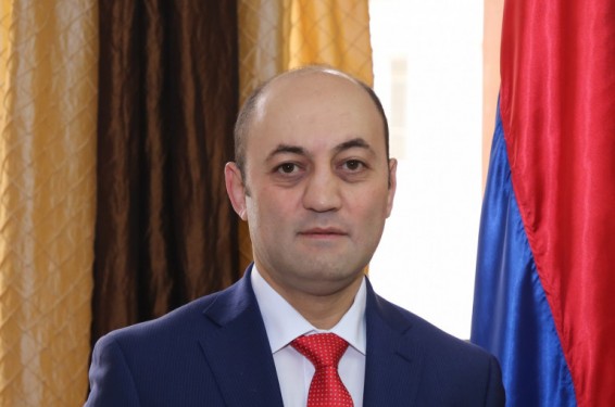 Կենտրոն վարչական շրջանի ղեկավարը հեռանում է պաշտոնից