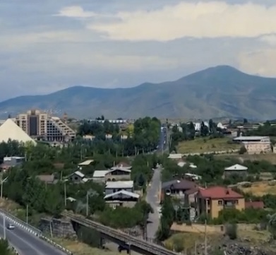 Օգտատերերը հեգնանքով են արձագանքել Հատիսի գագաթին տեղի ունեցած բողոքի ակցիան
