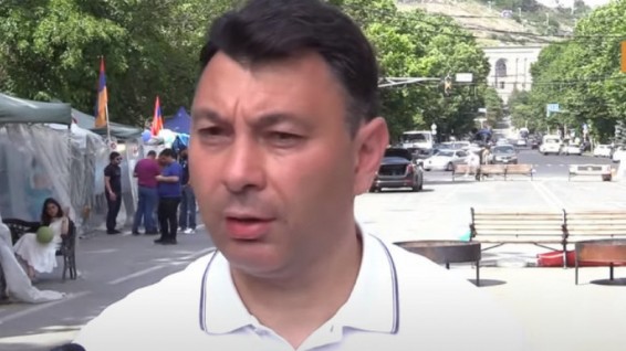 Առաջինի «բայրաքթարները» սպանեցին հազարավոր հայորդիների,իսկ վերջինները ՝ լուռ հետևում էին դրան․ Շարմազանով