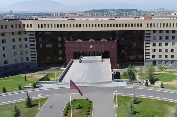 Ժամը 11:00-ի դրությամբ հայ-ադրբեջանական սահմանին էական միջադեպեր չեն արձանագրվել. ՊՆ